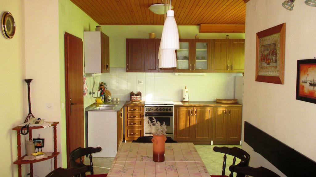 Apartment Zvonar Donji Okrug  Rum bild